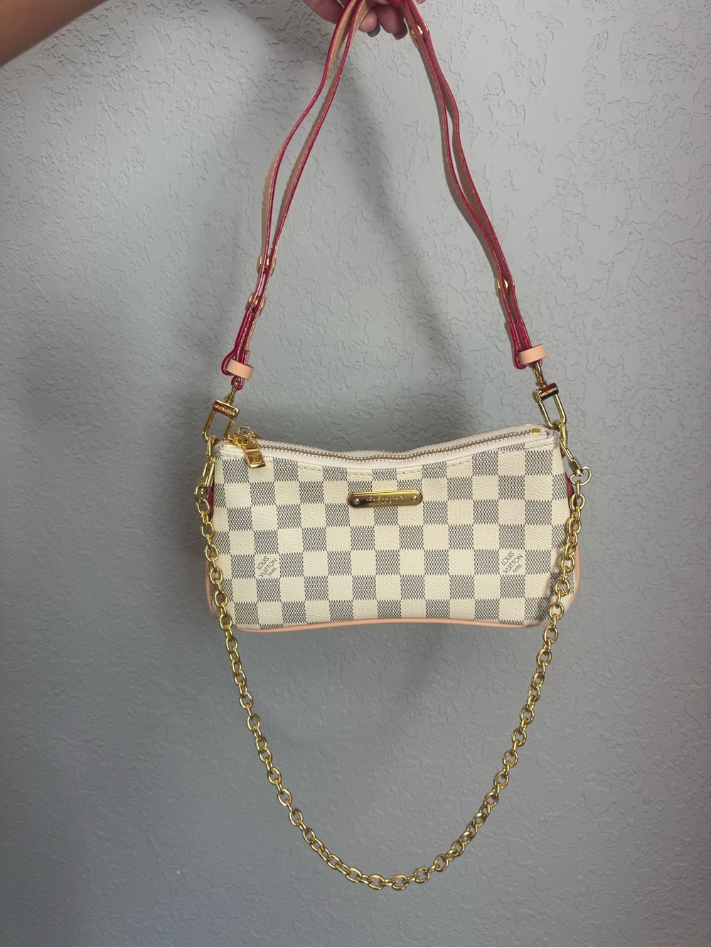 Cream Checkered Shoulder Bag with Pink Trim